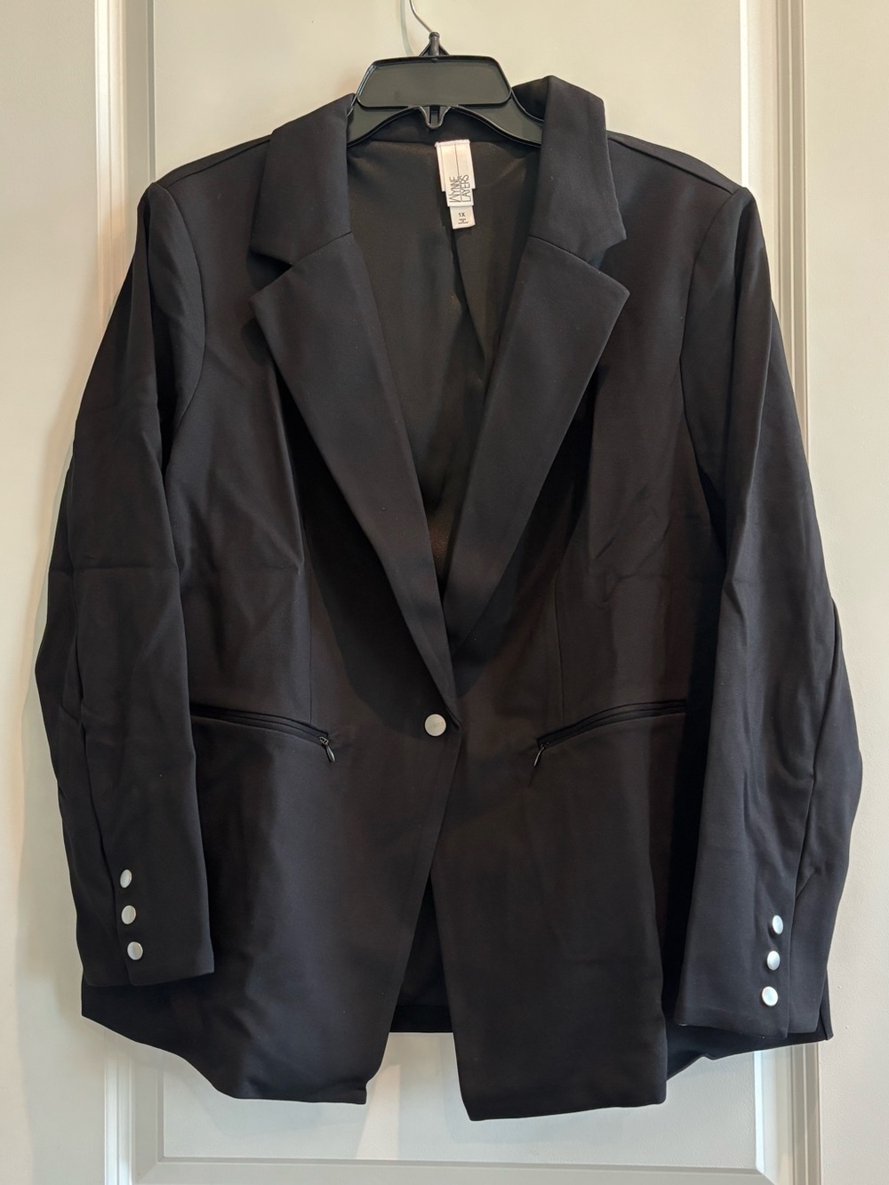 WynneLayers Black Stretch Blazer Silver Button Zip Pockets Plus Size 1X New